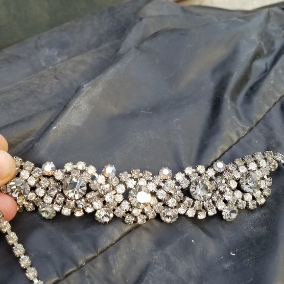 Vintage Necklace & Earring Set - Picture 5 of 10